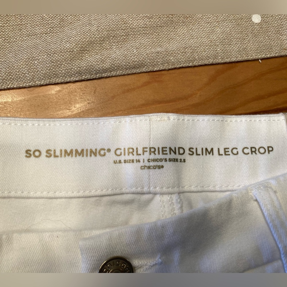 Chico’s 2.5 / 14 White jeans